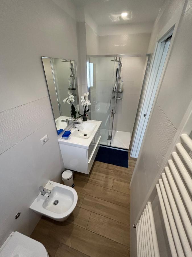 Central Modern Apartment バーリ エクステリア 写真