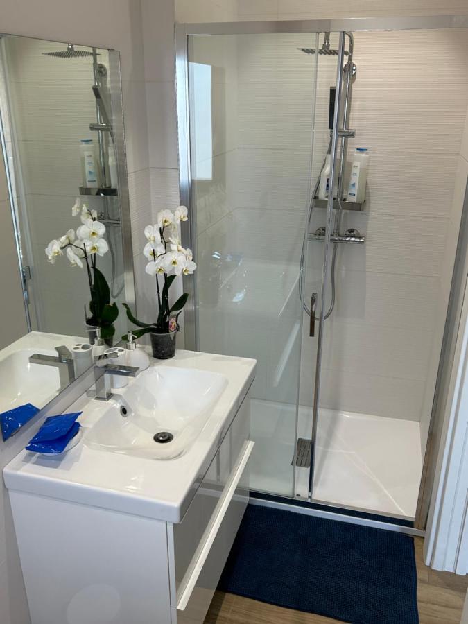 Central Modern Apartment バーリ エクステリア 写真
